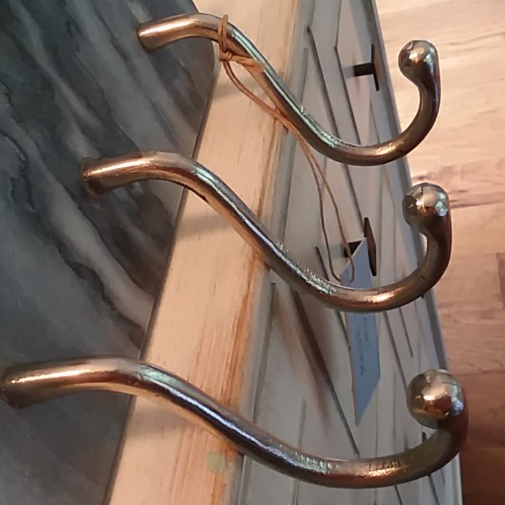 NWOT Hanging Wall Hooks - Picture 4 of 7